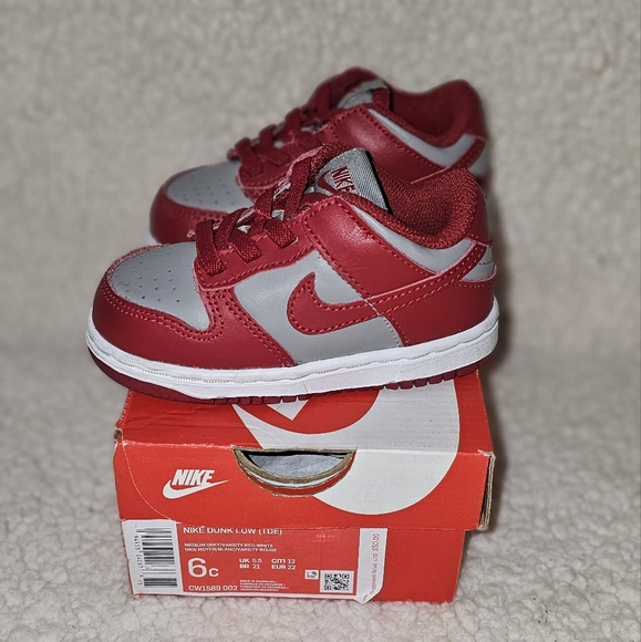 6c Dunks - Picture 2 of 5